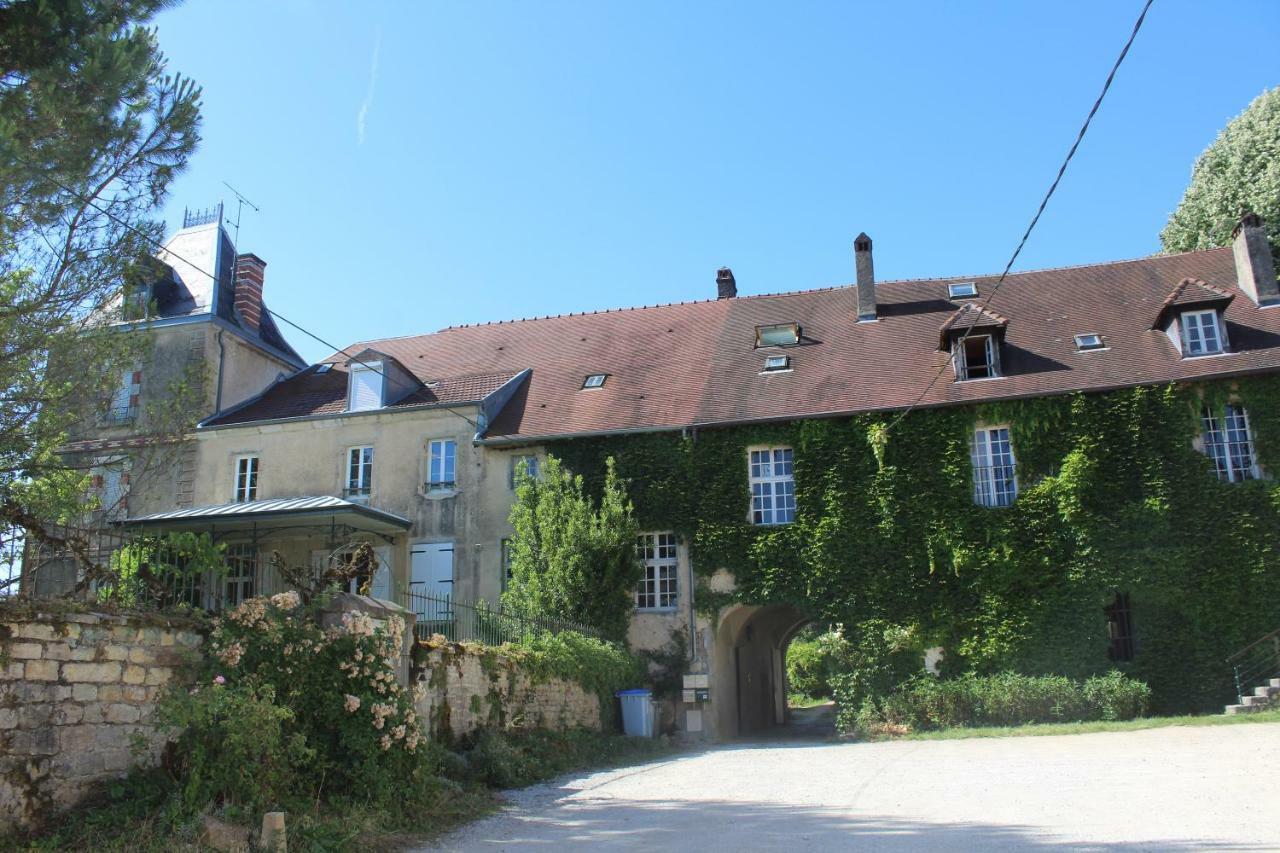 Gite 2 Du Chateau De Feschaux Villeneuve-sous-Pymont Bagian luar foto